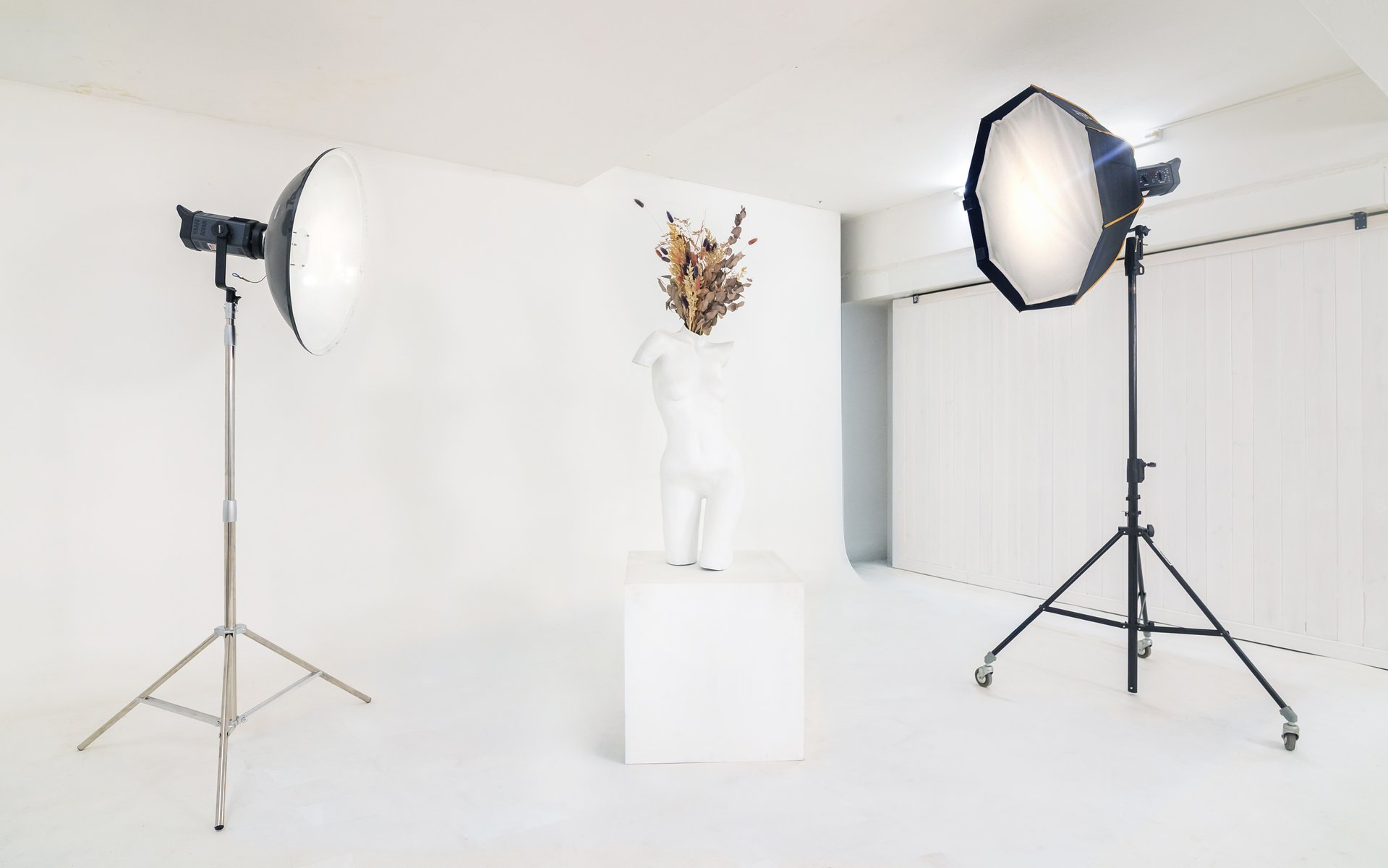 Ciclorama blanco del estudio Kong Estudio
